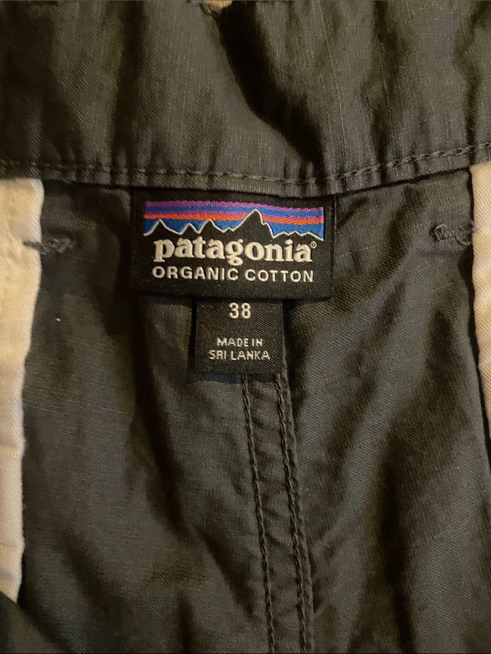 Patagonia Men's Olive Shorts with Subtle Logo - Picture 4 of 6